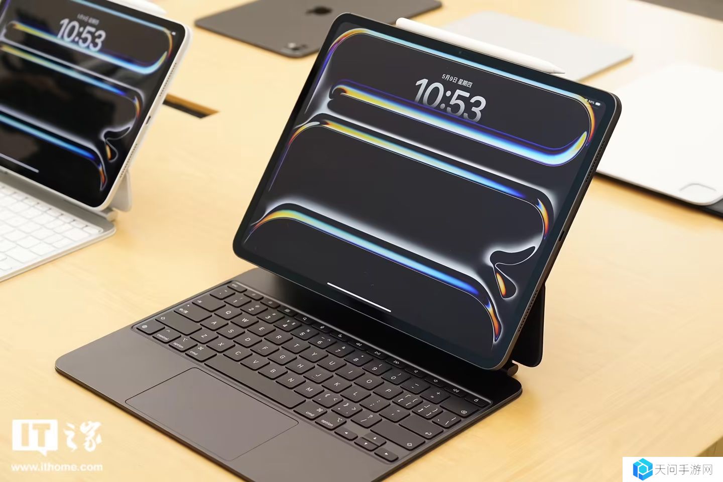 古尔曼：苹果计划年内推出搭载 M5 芯片的 iPad Pro 和 MacBook Pro